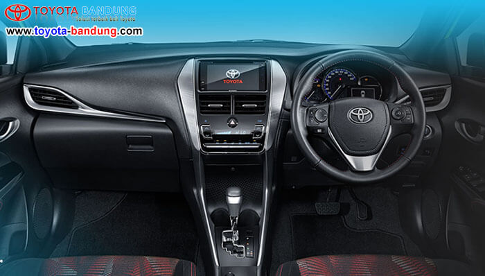 Interior Toyota New Yaris