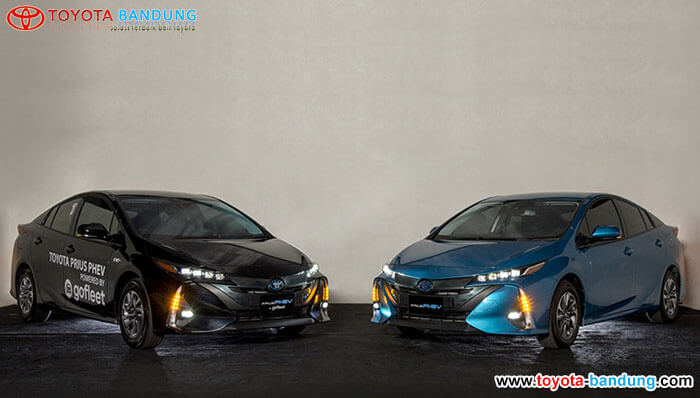 Toyota Luncurkan Toyota Prius PHEV Dipasar Indonesia