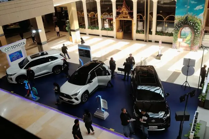 Di Acara Toyota Space, Innova Lama Bisa Jadi Innova Zenix Hybrid, Begini Caranya