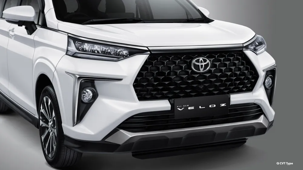 toyota veloz hybrid eksterior